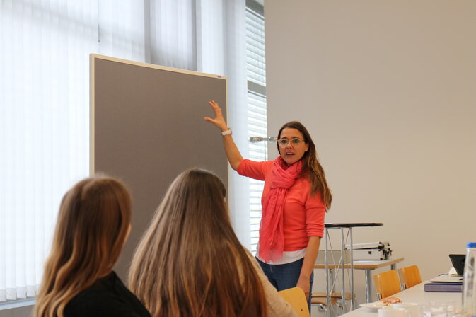 Azubi-Workshop für bevorstehende Messebesuche