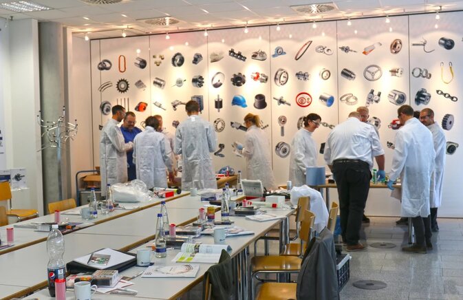 Wissen schaffen, Qualität sichern - Ludwig Meister Schulungen 2025