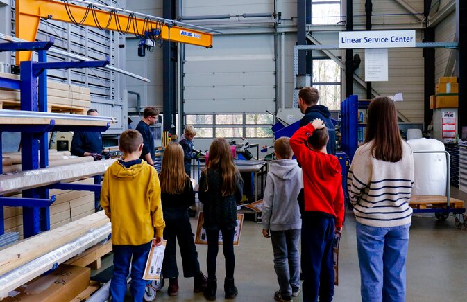 Ein Tag Azubi: Praxis erleben beim Aktionstag im Landkreis Dachau