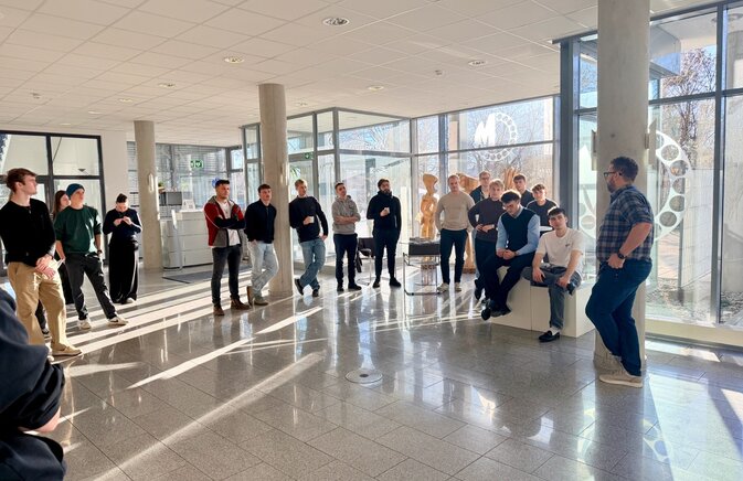 KI in der Lehre, Logistik und Praxis – Warum wir mehr ausprobieren müssen